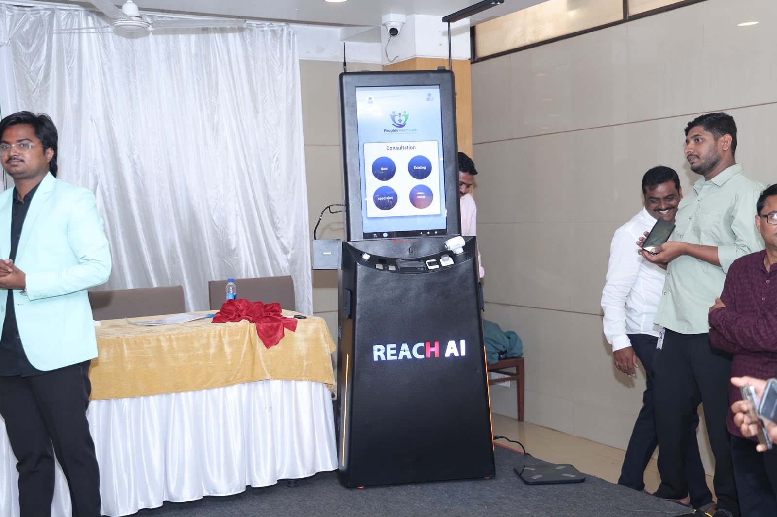 Reach AI Screen Interface